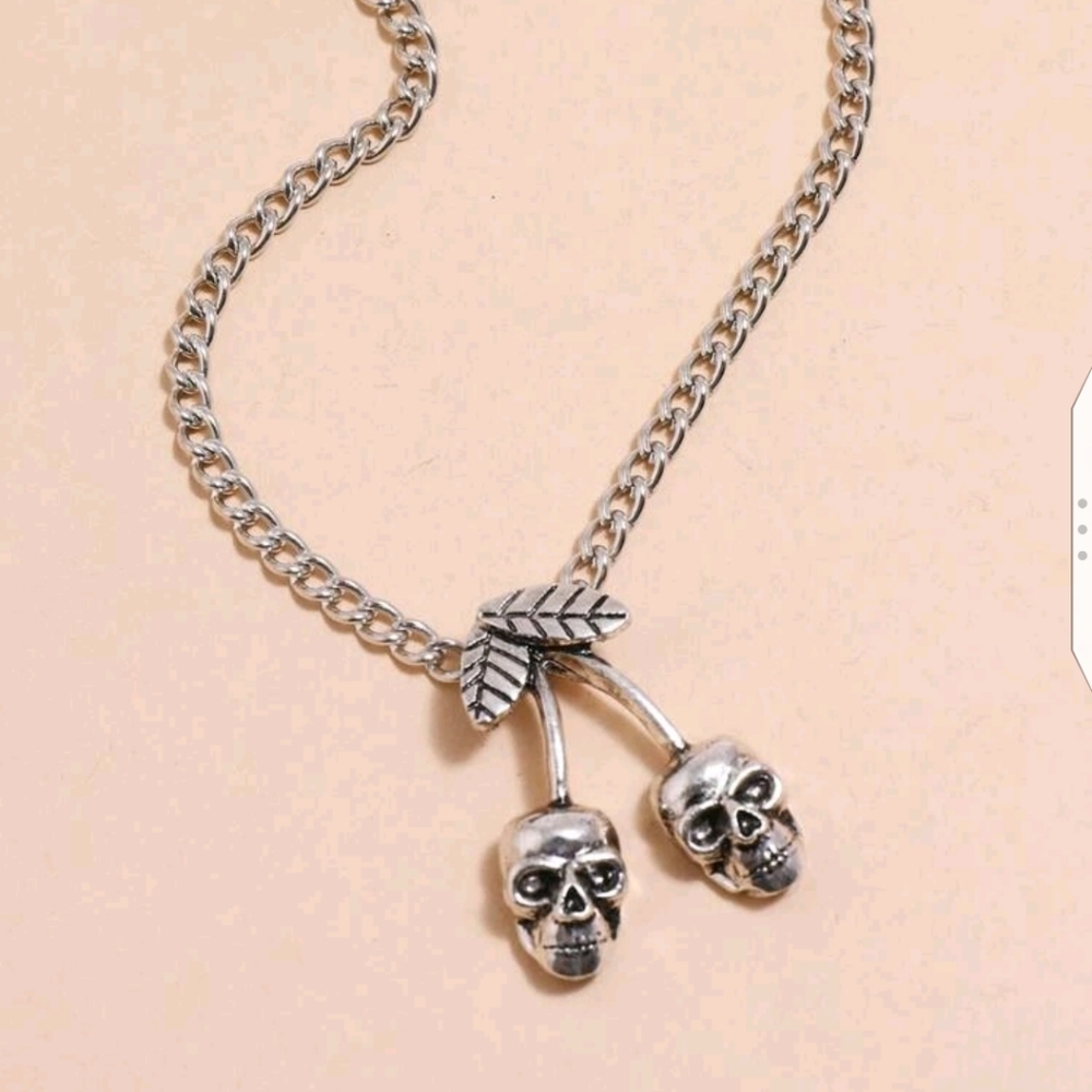 🆕🍒☠️ CHERRY SKULL NECKLACE SILVER-TONE 🍒☠️